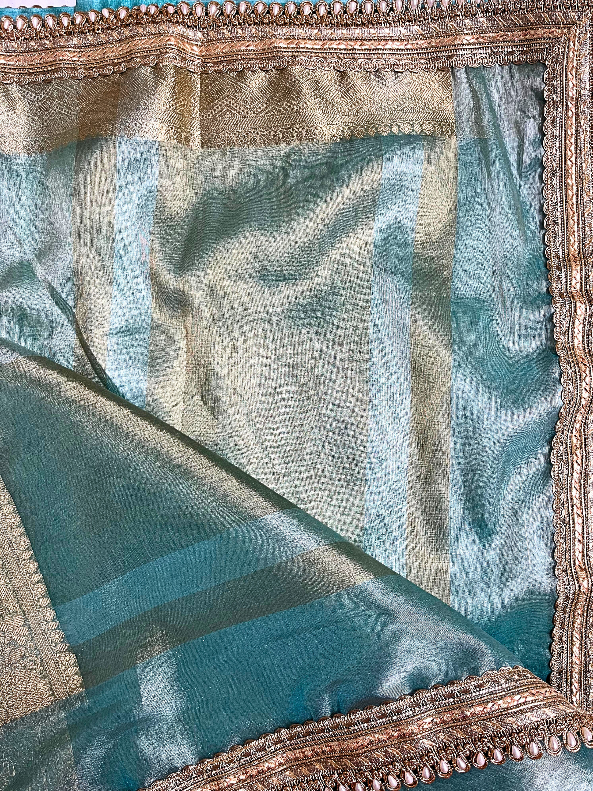 Aqua Radiance