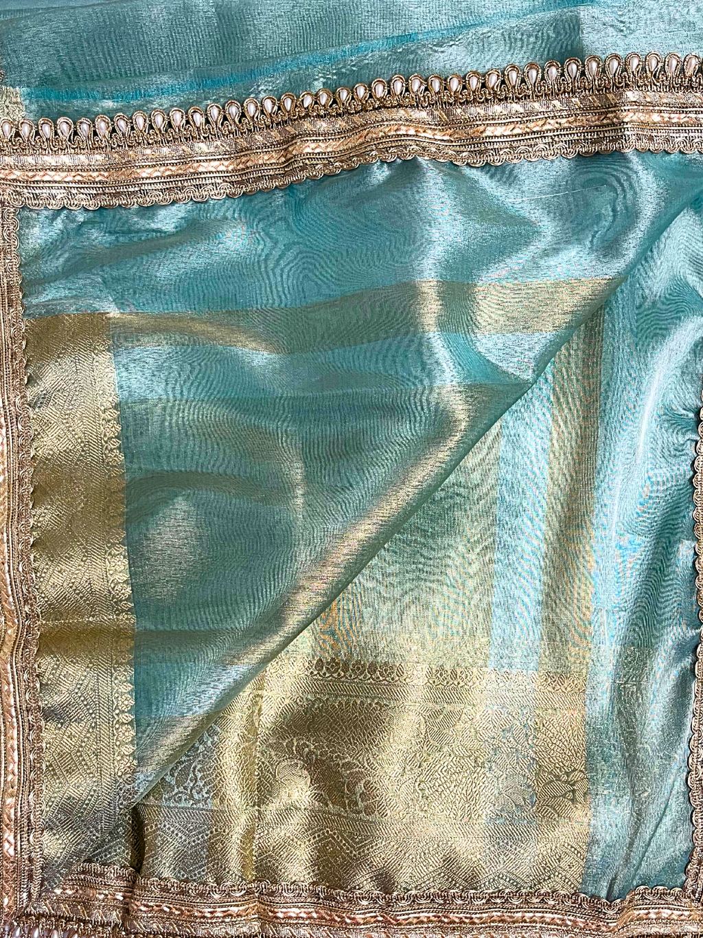 Aqua Radiance