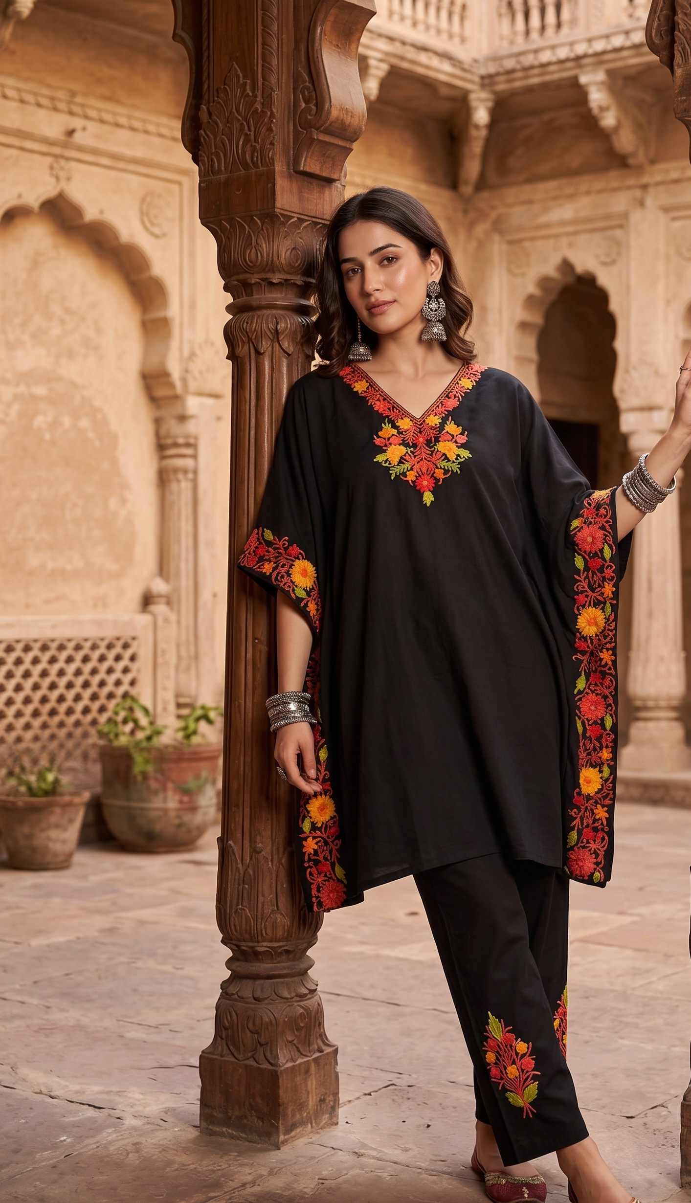 Siyah Gul Kaftan Co-ord Set