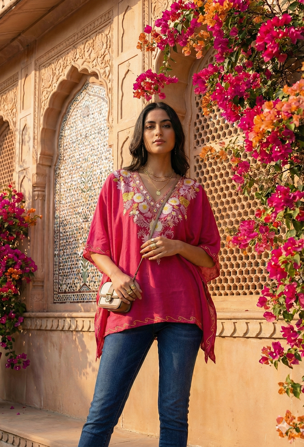 Gulaabi Noor Kaftan