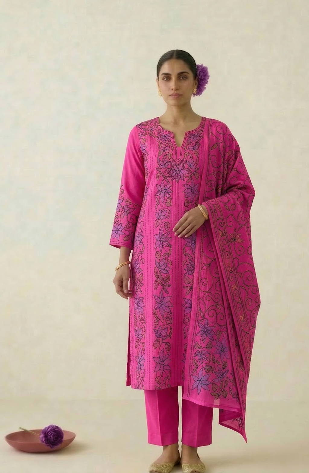 Raunāq-E-Rāni Pure Phulkari Hand Embroided Couture Suit