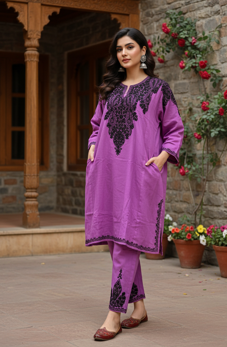 Gulnaar-e-Shaam Aari Pheran Set