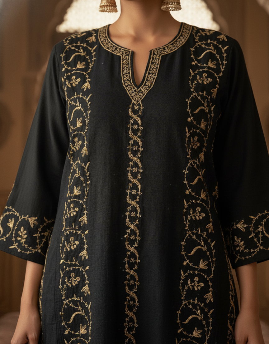 Afsana-é-Sozni – Pure Raffal Hand Sozni Embroidered Pheran