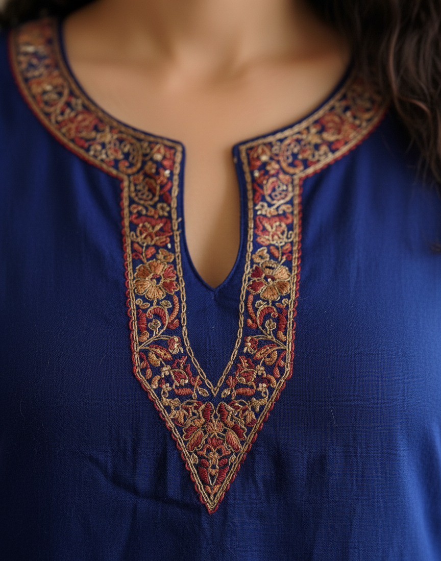 Pure Raffal Wool Neel Sozni Hand-Embroidered Pheran