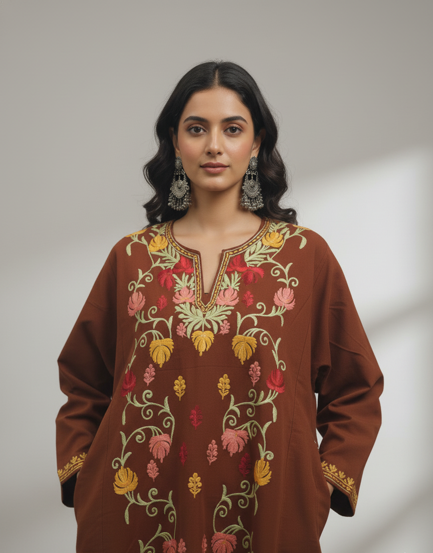 Gulnaar-e-Kahwa Full Bloom Pheran