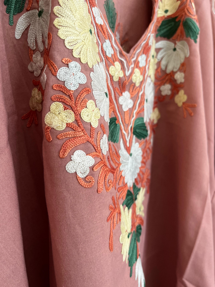 Kaarique Gulbahar Kashmiri Kaftan