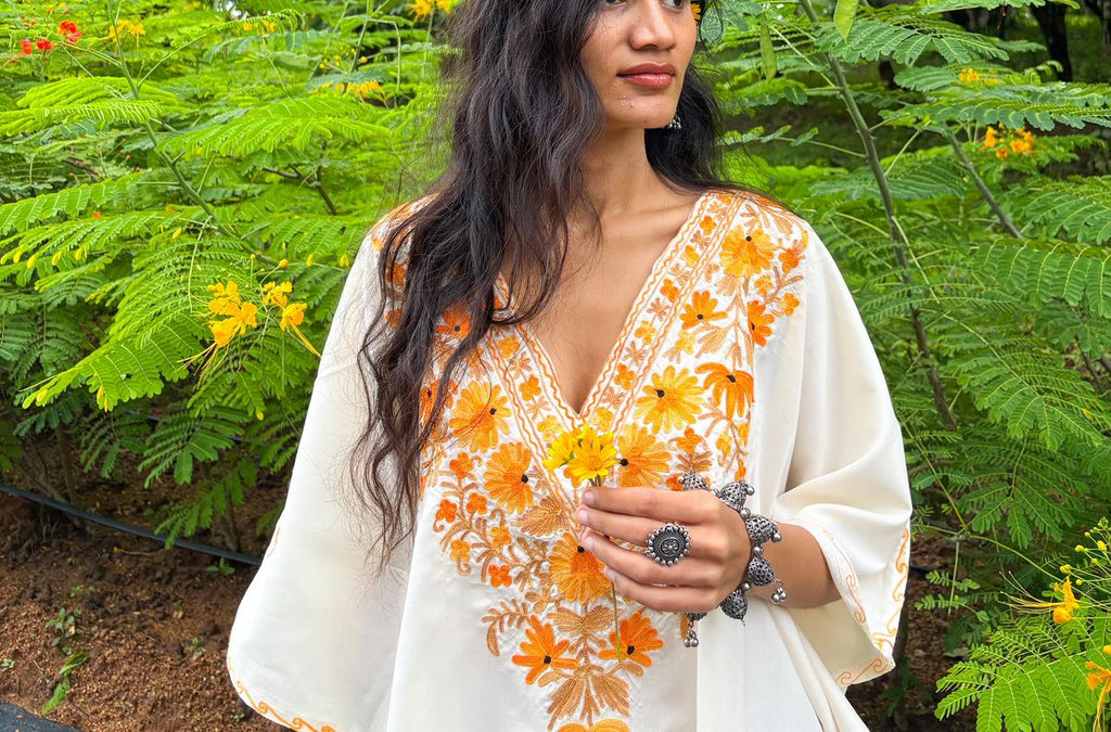 Bahar-e-Narangi Kaftan